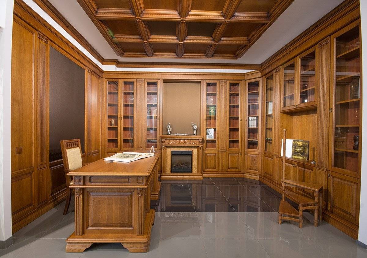 Кабинет Босс из массива в коричневом цвете со встроенными шкафами с полками для книг14