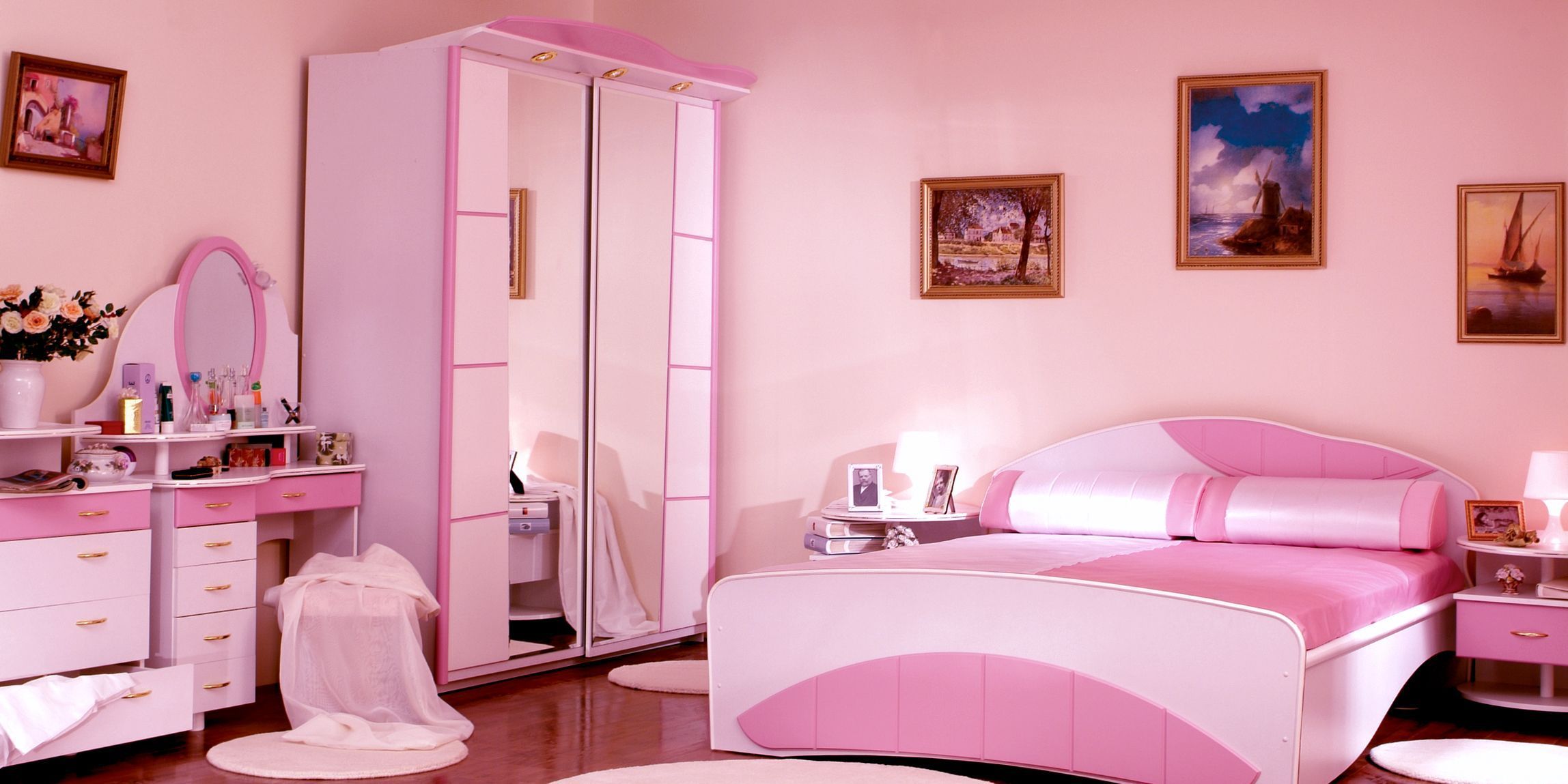 Детская Повелительница стихий для комнаты девочки в нежном розовом цвете