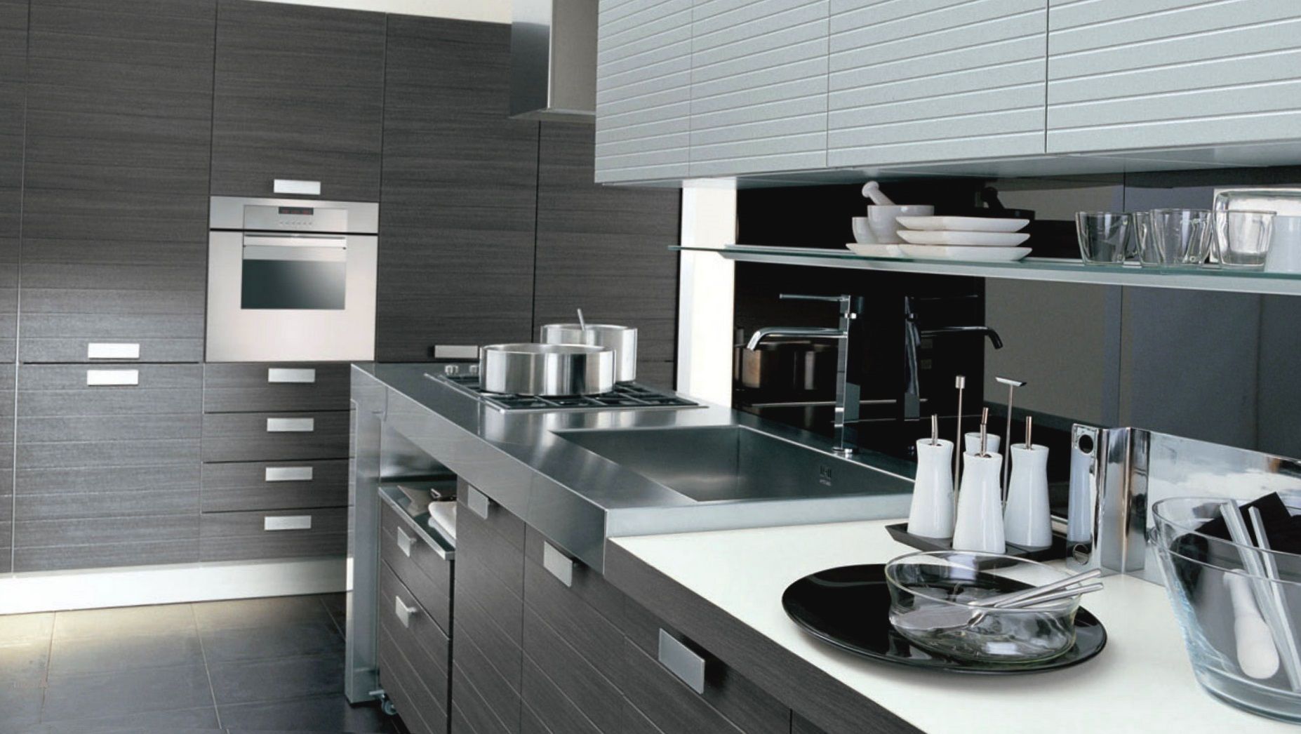 Кухня Грот в стиле модерн серых оттенков с прямыми углами 
