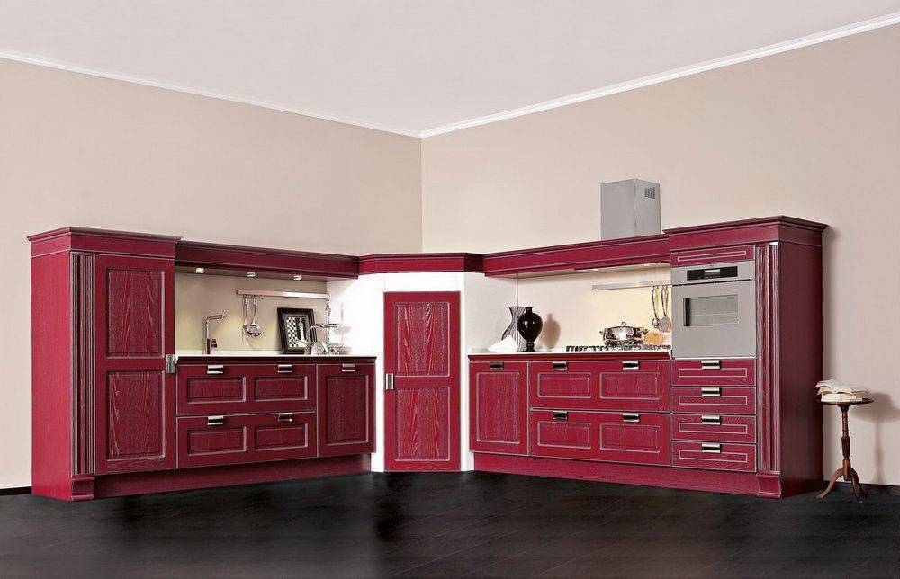 Кухня Хорс угловая в стиле современной классики бордового цвета с белым обрамлением 