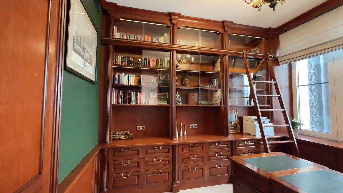 Кабинет библиотека в стиле Английская классика4